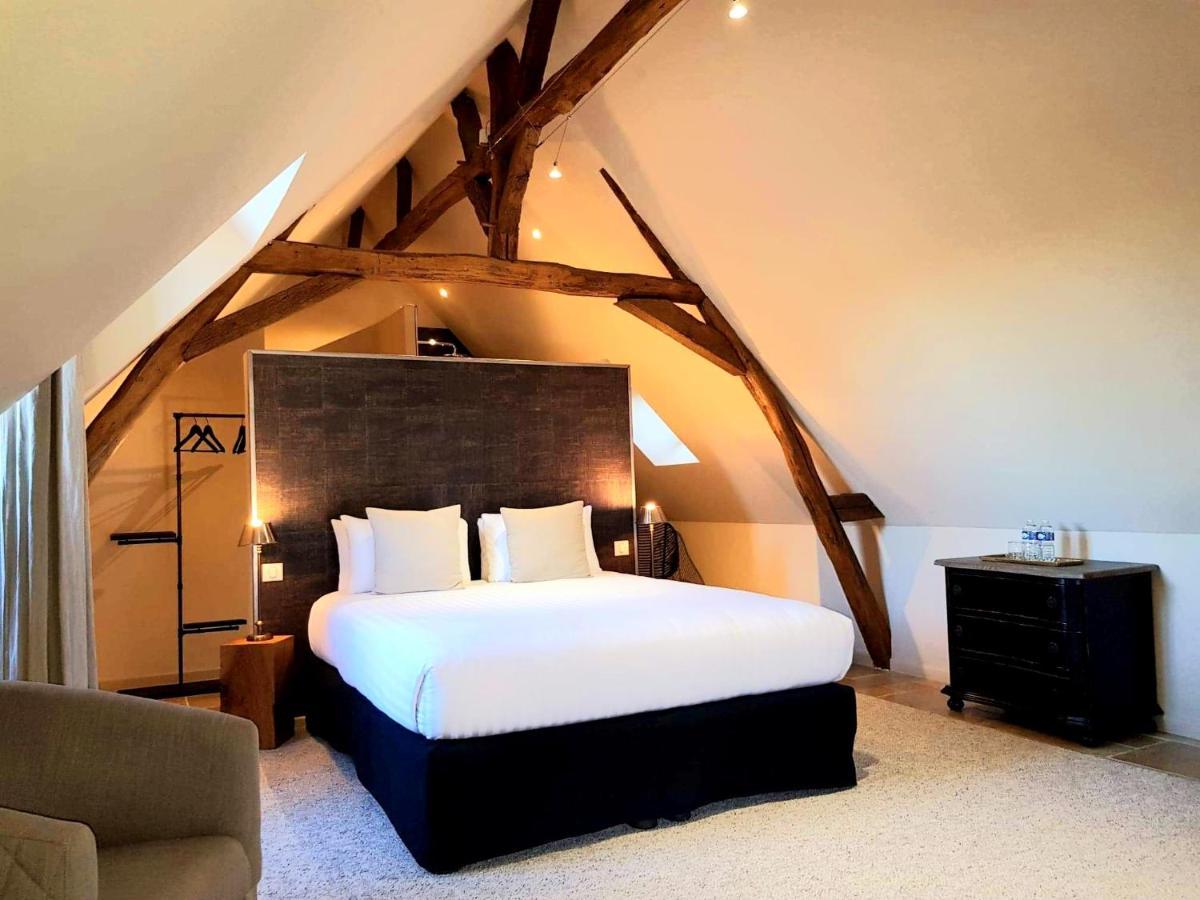 Domaine De La Limetiere Hotel Neuvy-le-Roi Екстериор снимка