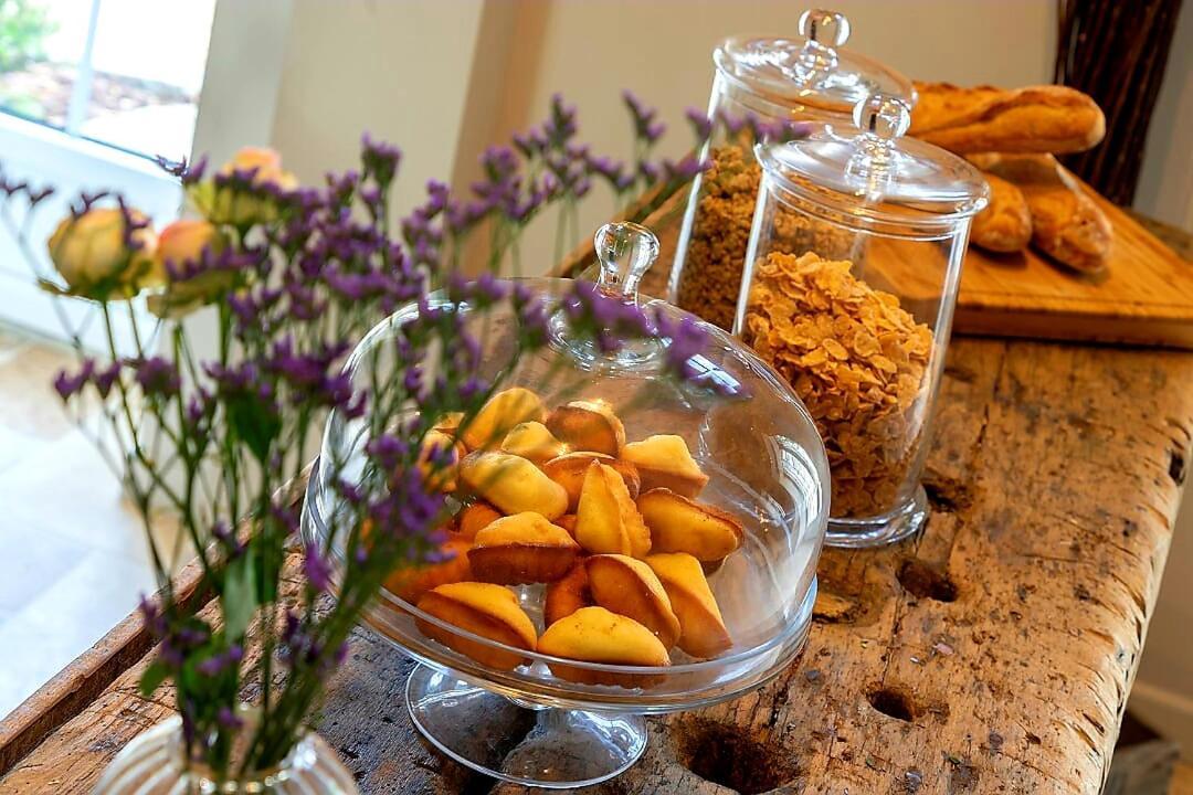 Domaine De La Limetiere Hotel Neuvy-le-Roi Екстериор снимка